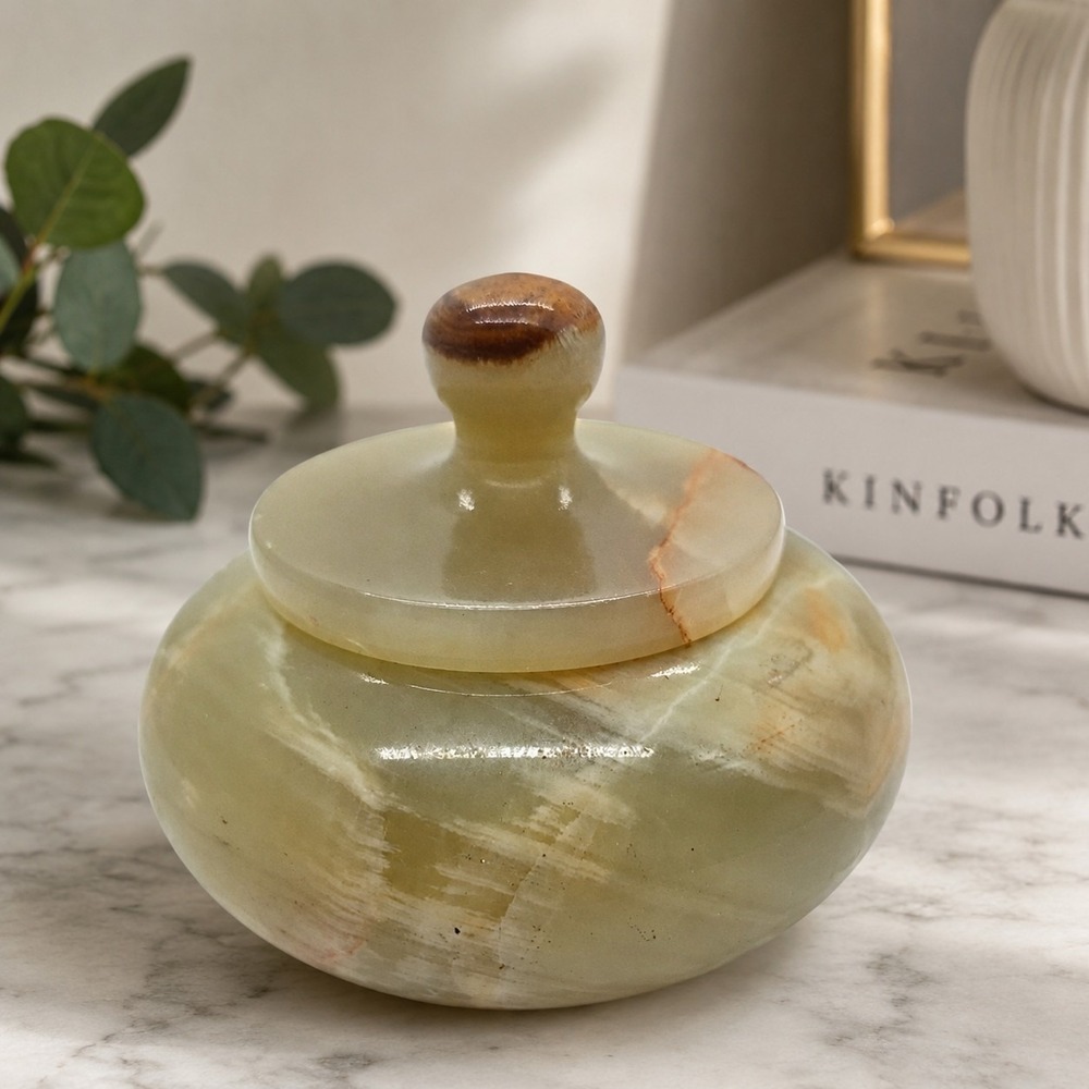 Vintage Hand Carved Green Onyx Stone Round Lidded Trinket Box Jewelry Box Home